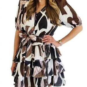 Willa Story Carrie Tiered Dress in Brown White Size Medium